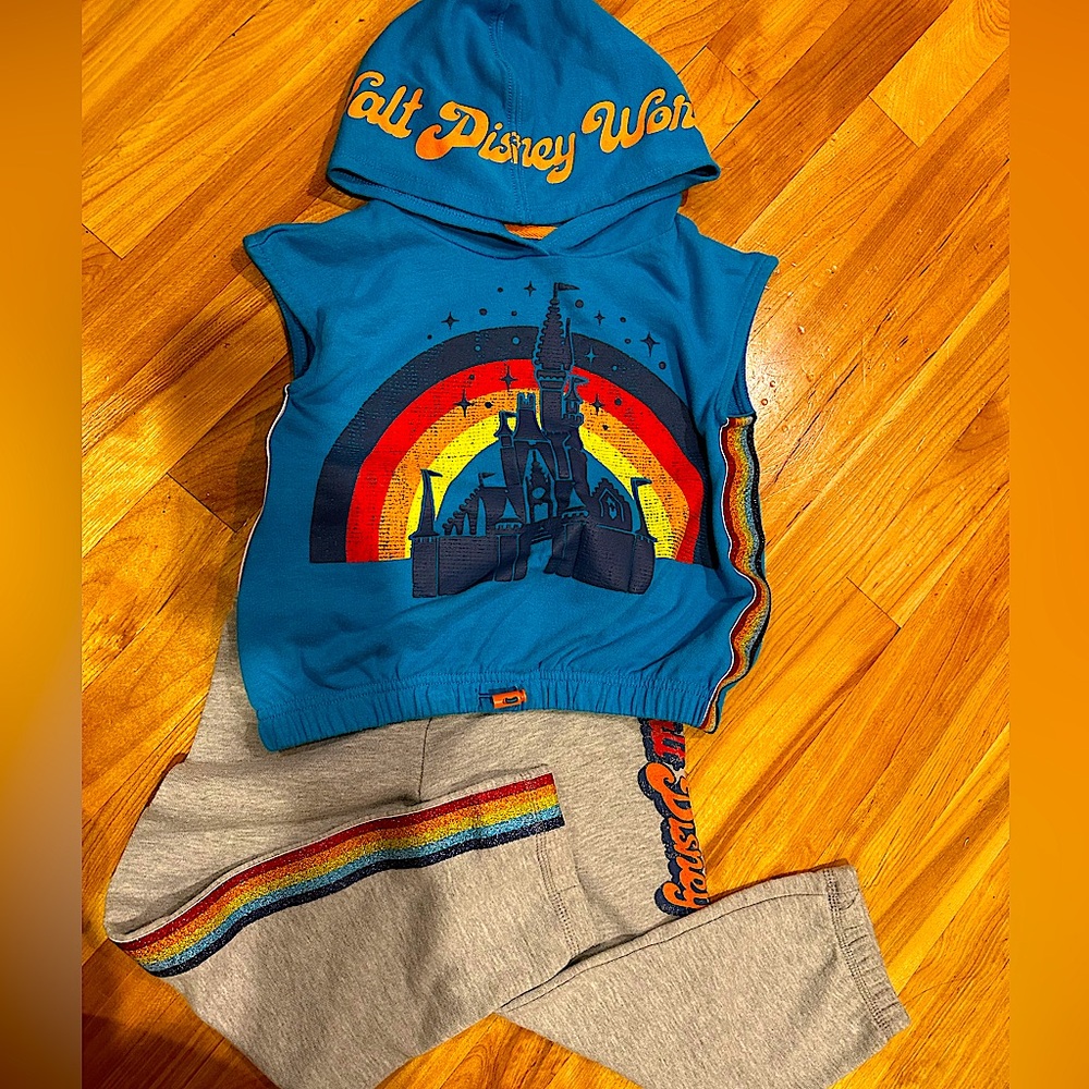 DISNEY WORLD matching hoody and sweats- castle, rainbow glitter, oh my!